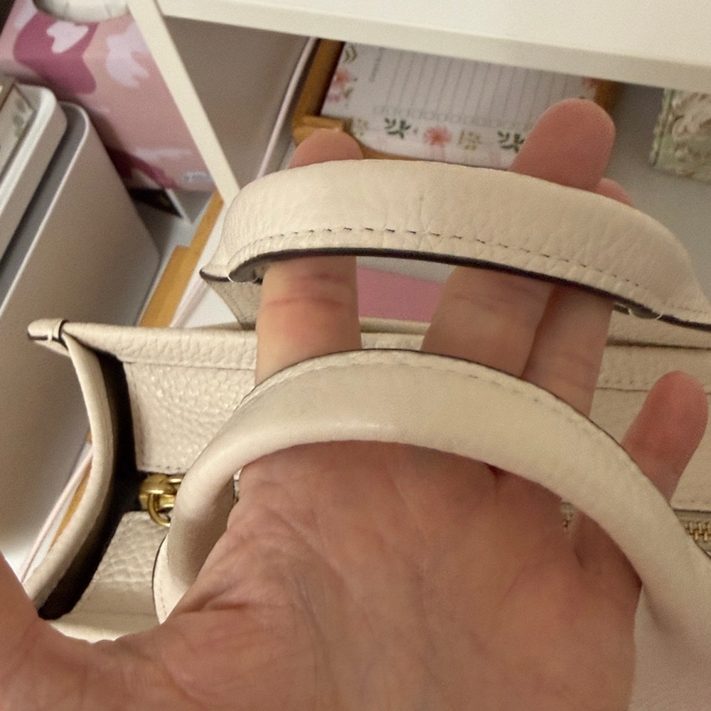 Coach White Pebbled Leather Tote with Taupe Logo and Trim - Picture 5 of 12